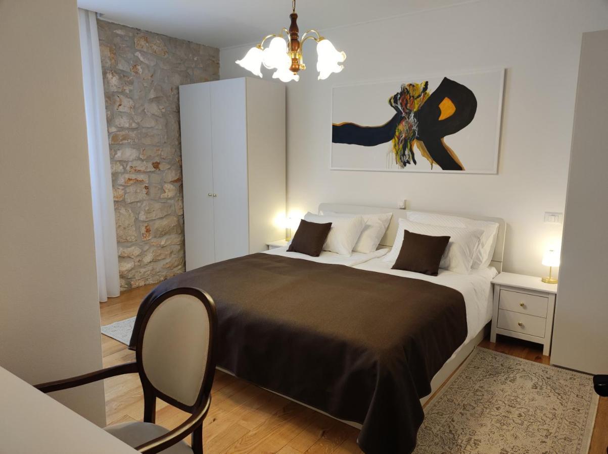 Apartment Derossi Umag Bagian luar foto